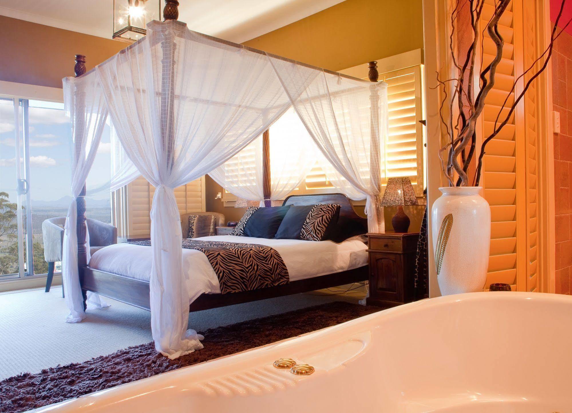 Avocado Sunset Bed & Breakfast Tamborine Mountain Exterior photo