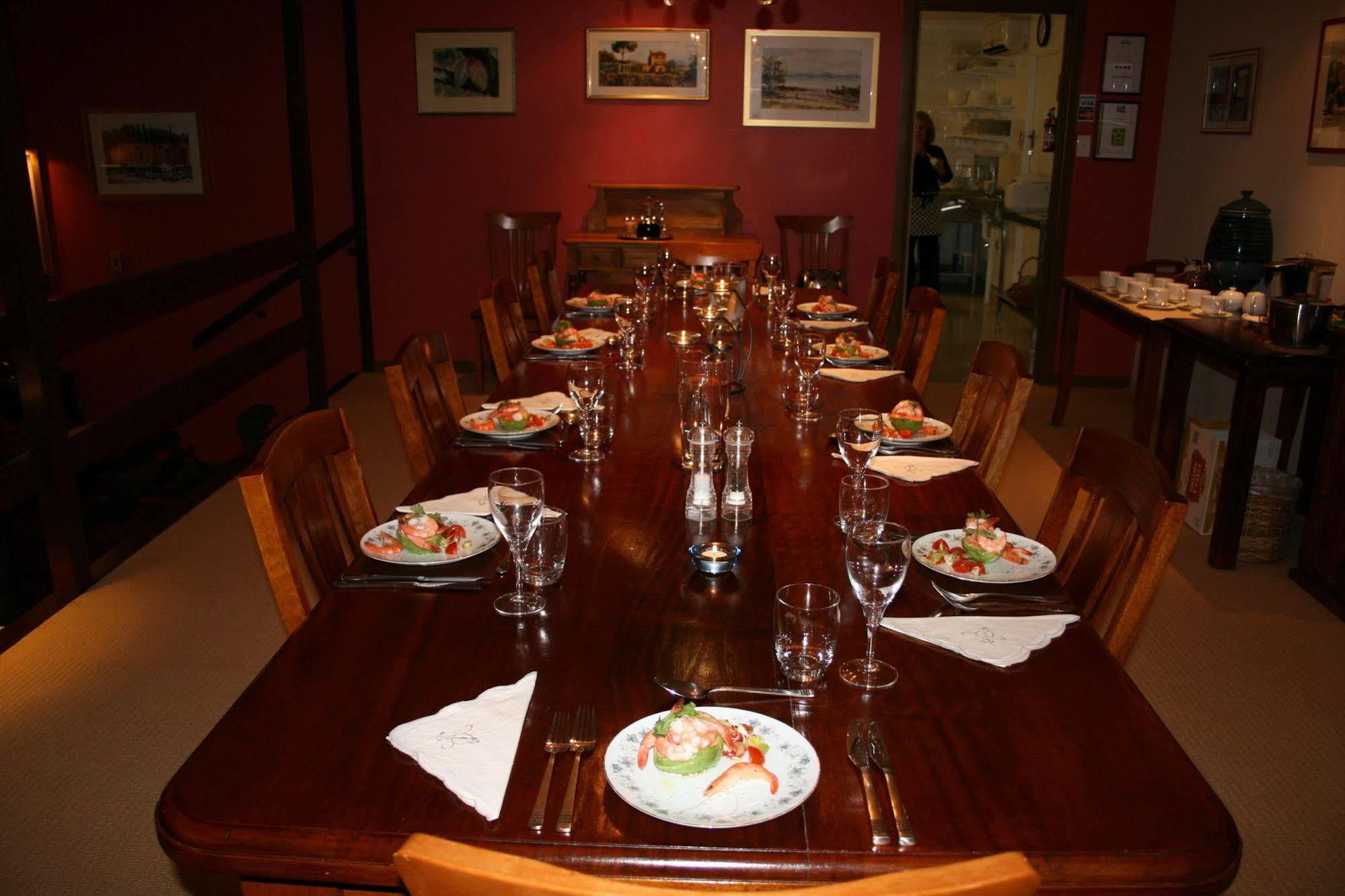 Avocado Sunset Bed & Breakfast Tamborine Mountain Exterior photo
