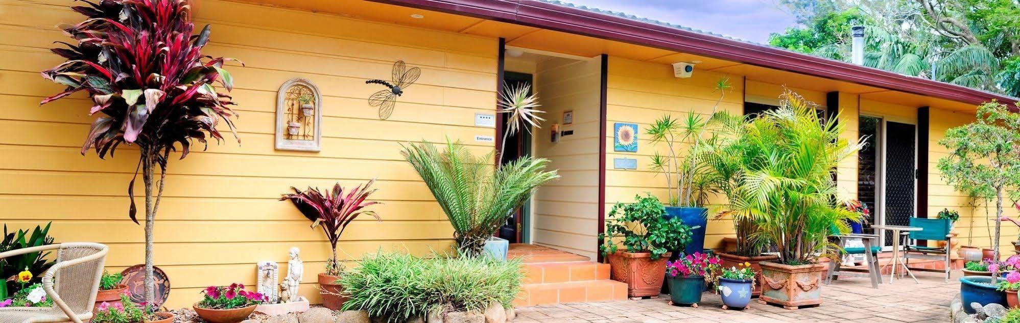 Avocado Sunset Bed & Breakfast Tamborine Mountain Exterior photo